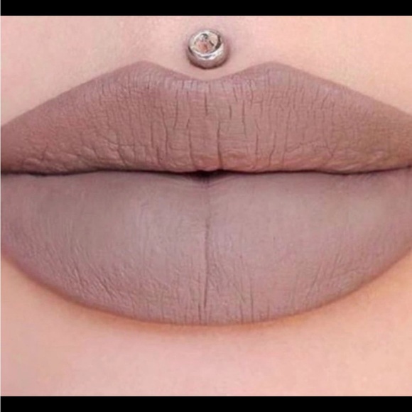 Jeffree Star Posh Spice Liquid Lipstick - Picture 1 of 2